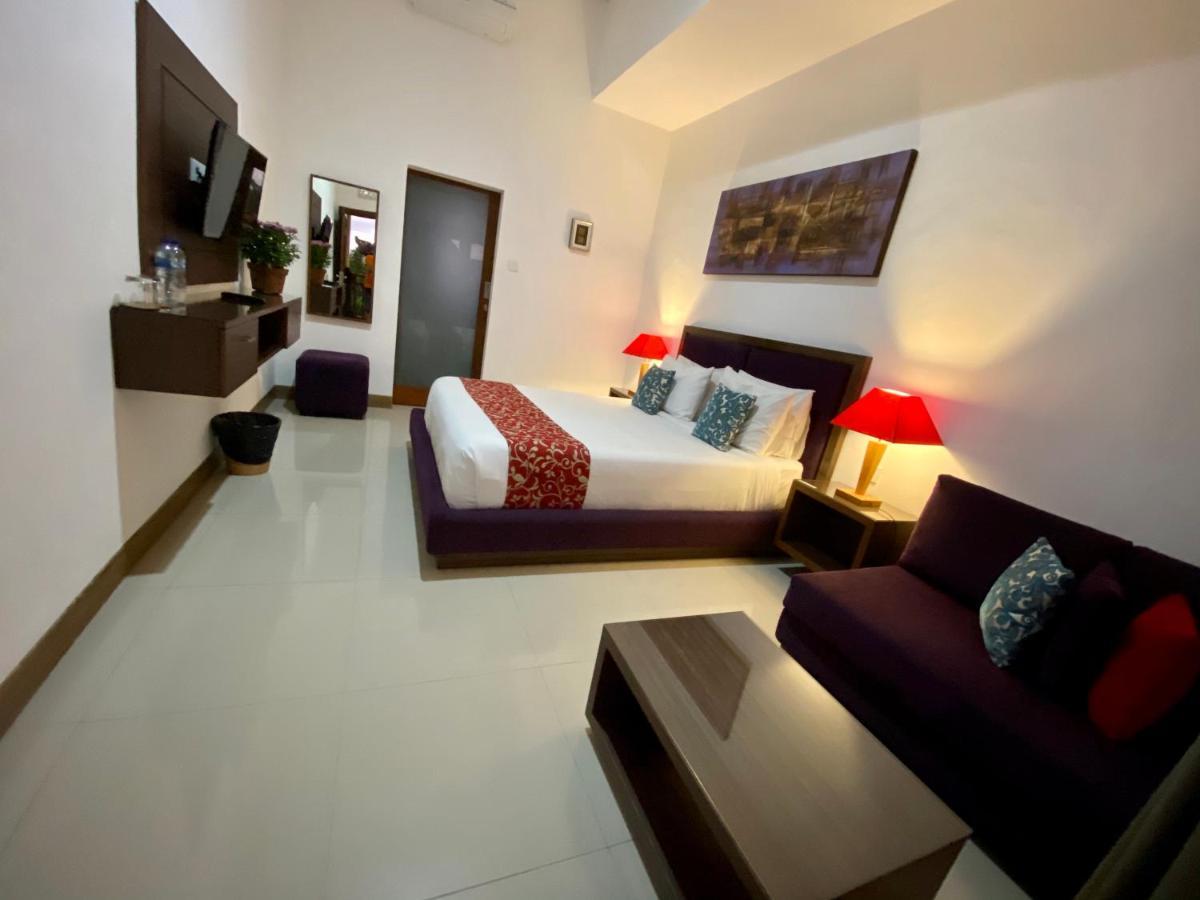 Dikubu Belong Seminyak Hotel ภายนอก รูปภาพ