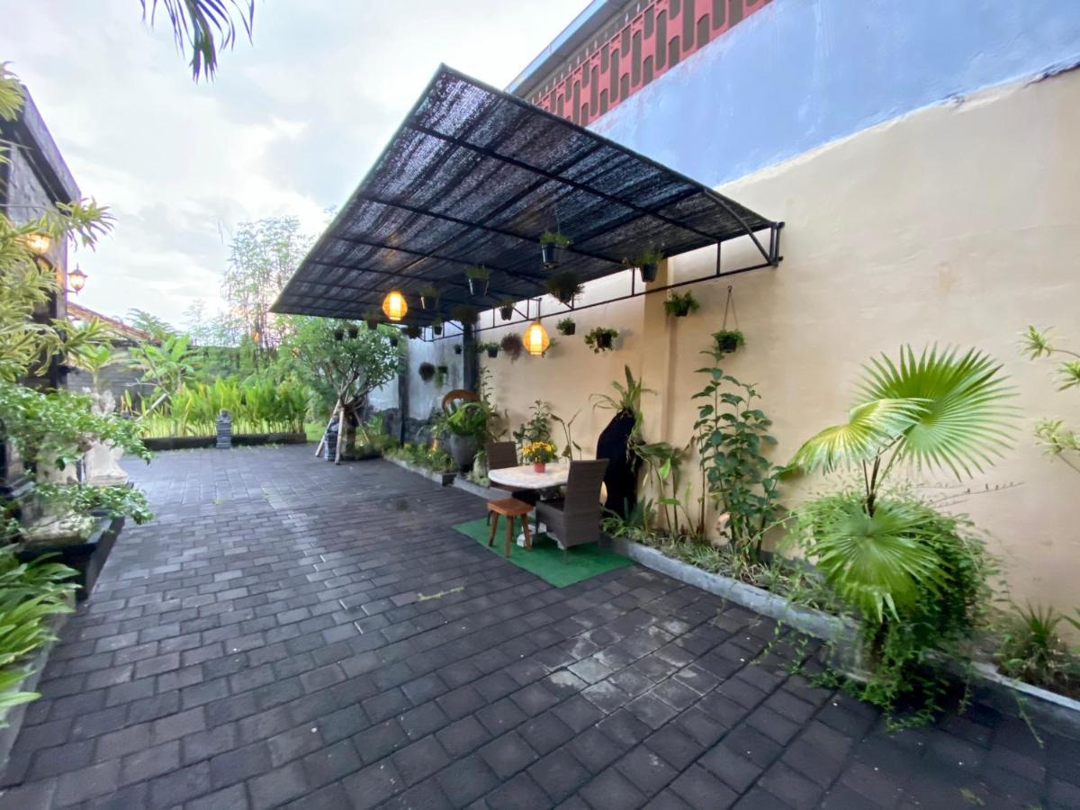 Dikubu Belong Seminyak Hotel ภายนอก รูปภาพ
