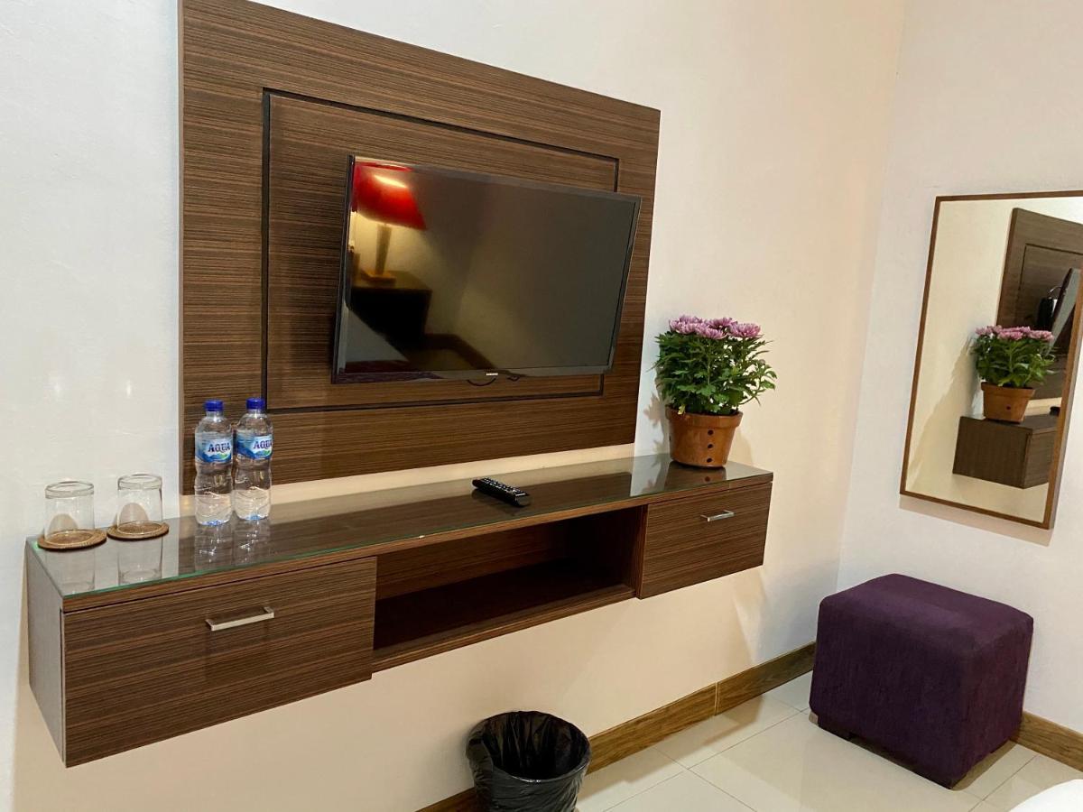 Dikubu Belong Seminyak Hotel ภายนอก รูปภาพ